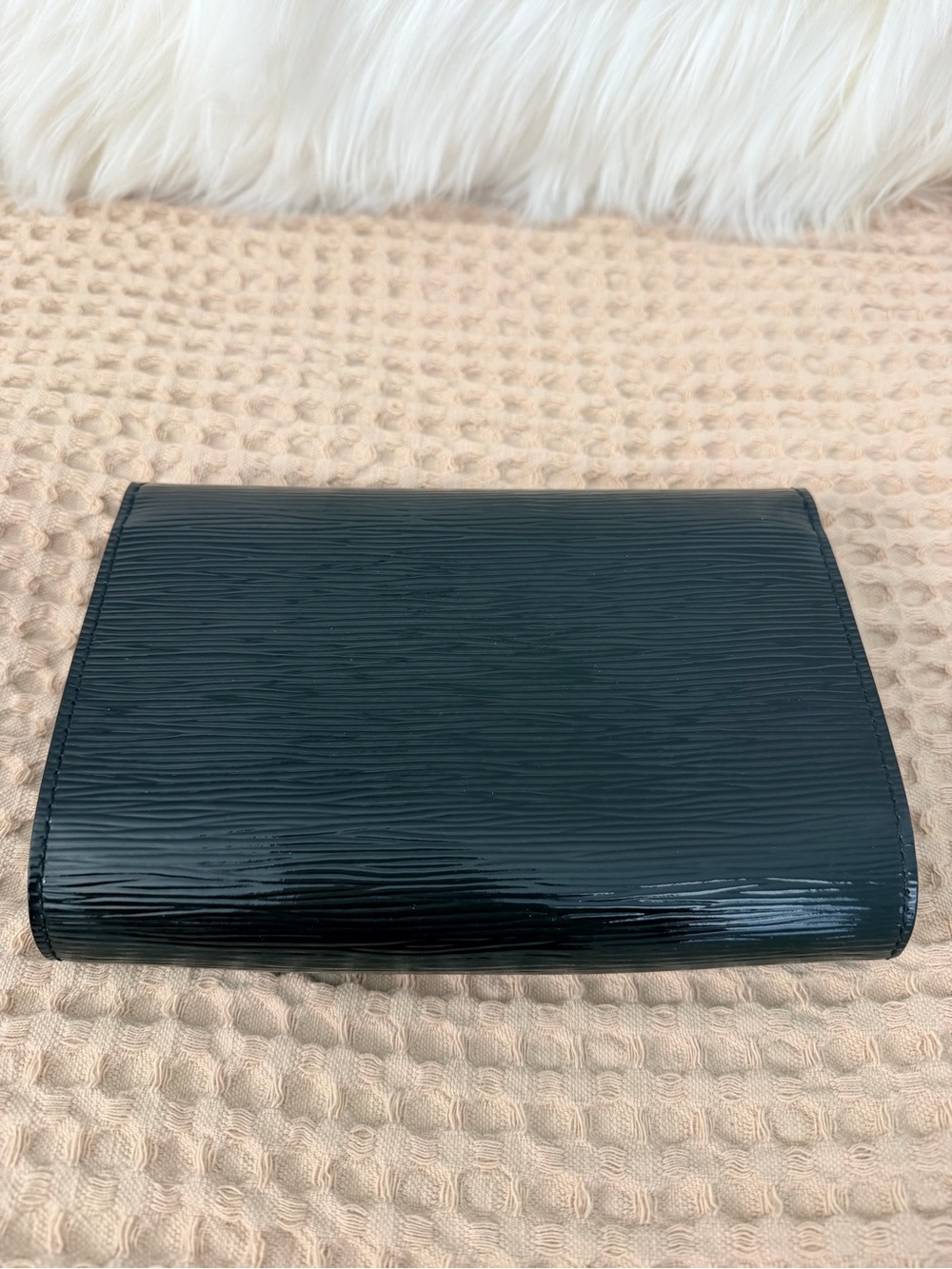 Louis Vuitton Black Epi Leather Crossbody Bag - Picture 10 of 16